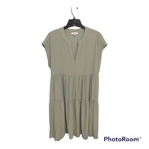 Calvin Klein Womens Sage Green Tiered Sleeveless Dress Size 10